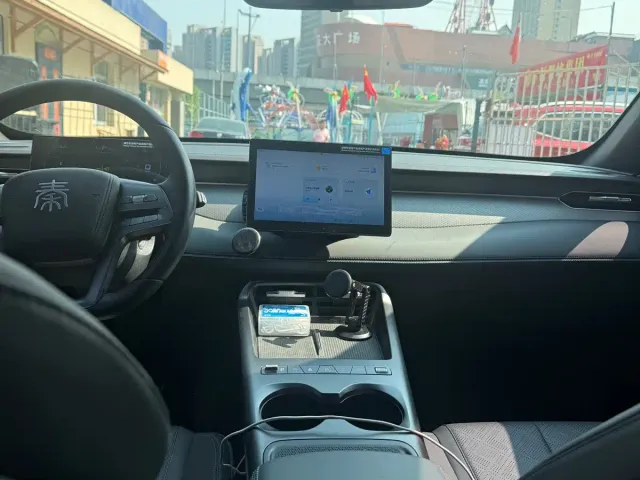 BYD Qin PLUS — Фото автомобиля 9