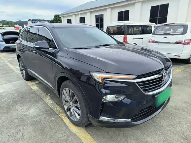 Buick Enclave — Фото автомобиля 3