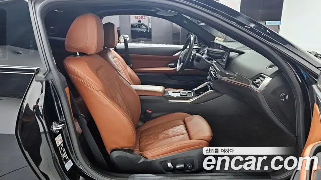 BMW 4 Series G22 — Фото автомобиля 10