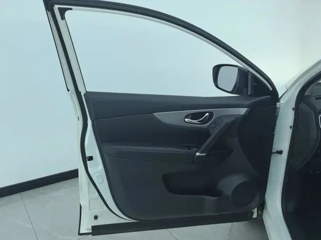Nissan Qashqai — Фото автомобиля 7