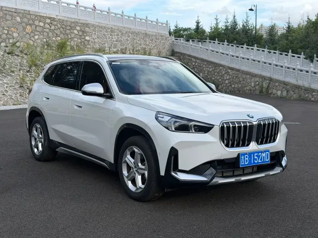 BMW X1 — Фото автомобиля 3