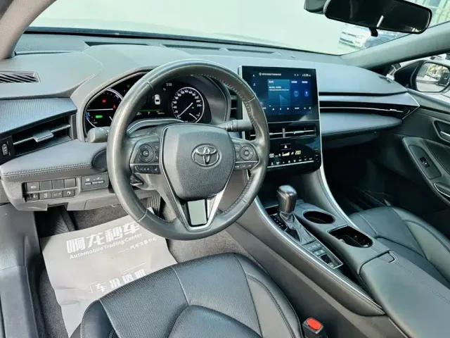 Toyota Avalon — Фото автомобиля 9