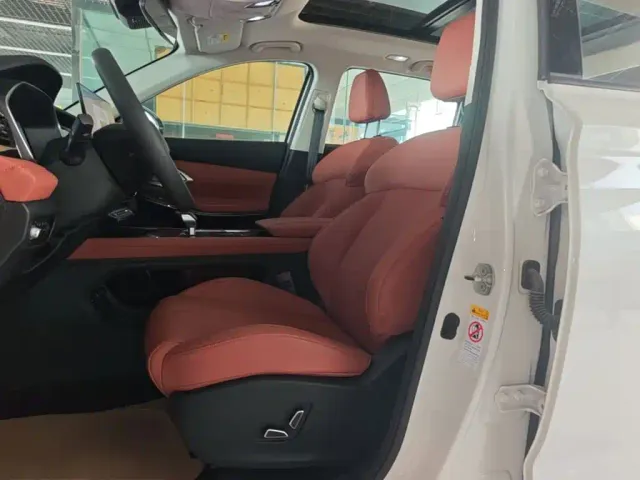 Changan CS75 — Фото автомобиля 14