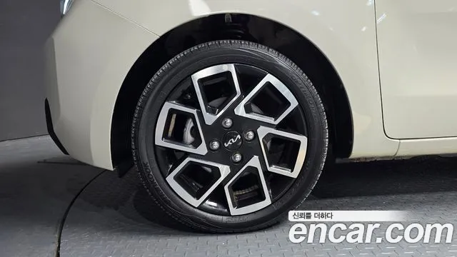 Kia RAY Новый Kia Ray Signature — Фото автомобиля 5
