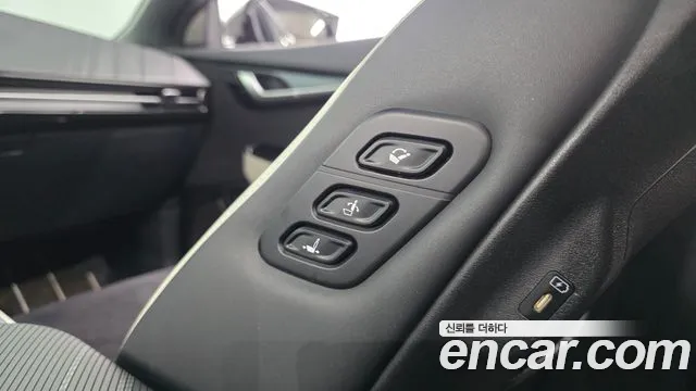 Kia EV6 — Фото автомобиля 27