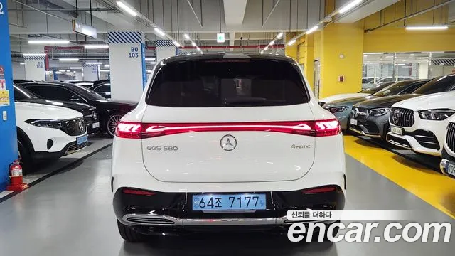 Mercedes-Benz EQS — Фото автомобиля 3