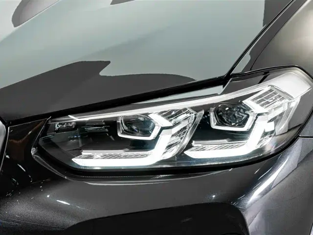 BMW X3 — Фото автомобиля 4