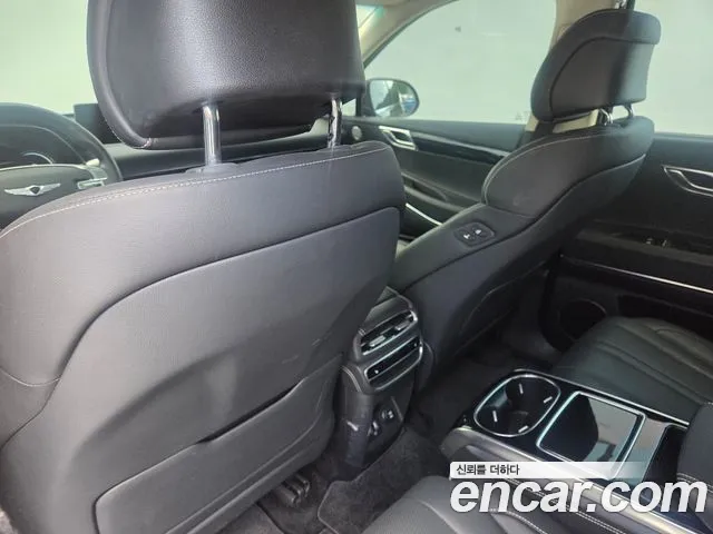 Genesis GV80 2.5T Бензин AWD — Фото автомобиля 11