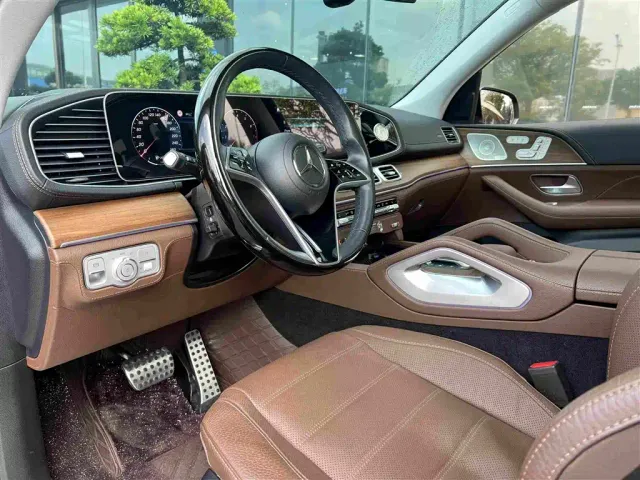 Mercedes-Benz GLS-Class — Фото автомобиля 2