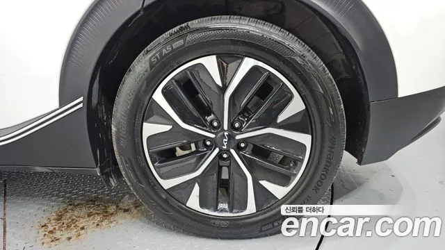 Kia EV6 — Фото автомобиля 20
