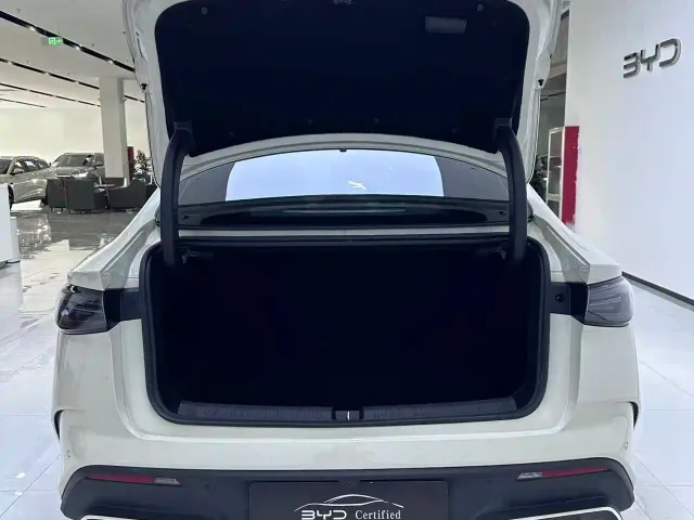 BYD Seal 06 — Фото автомобиля 11