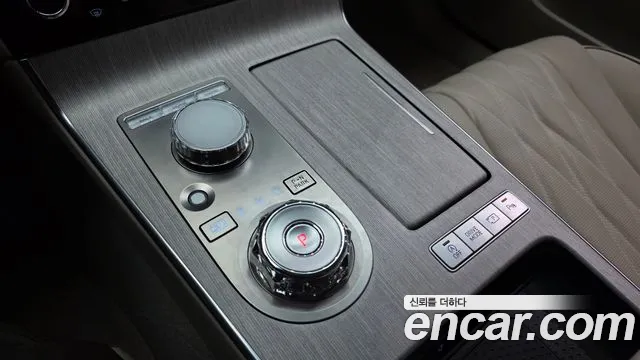 Genesis G80 Бензин 3.5 турбо AWD — Фото автомобиля 9