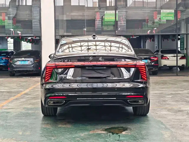 Hongqi H5 — Фото автомобиля 15