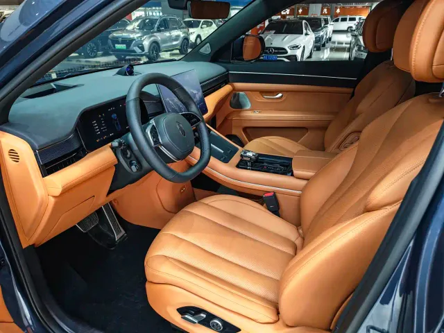 Aito M7 — Фото автомобиля 7