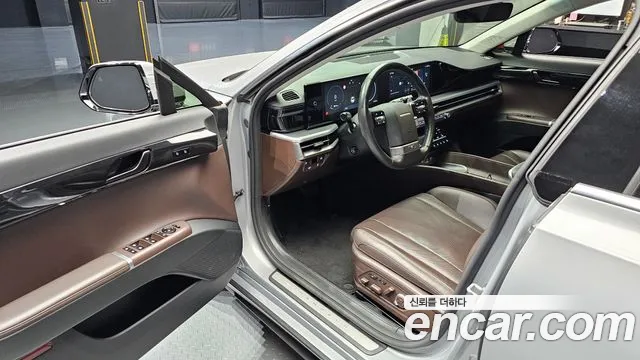 Hyundai Grandeur GN7 — Фото автомобиля 10