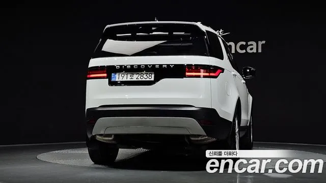 Land Rover Discovery — Фото автомобиля 4