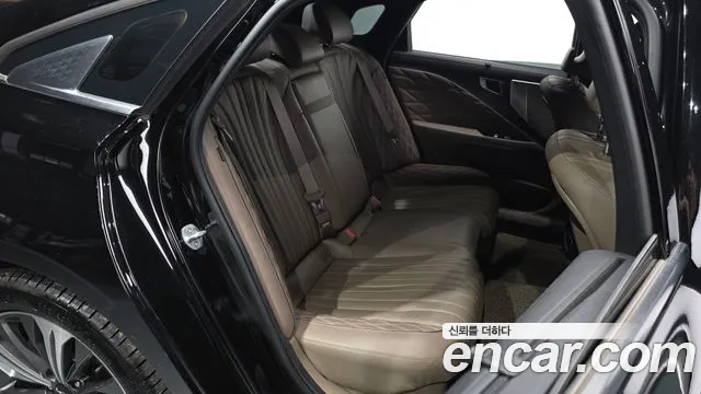 Kia K8 Hybrid — Фото автомобиля 18