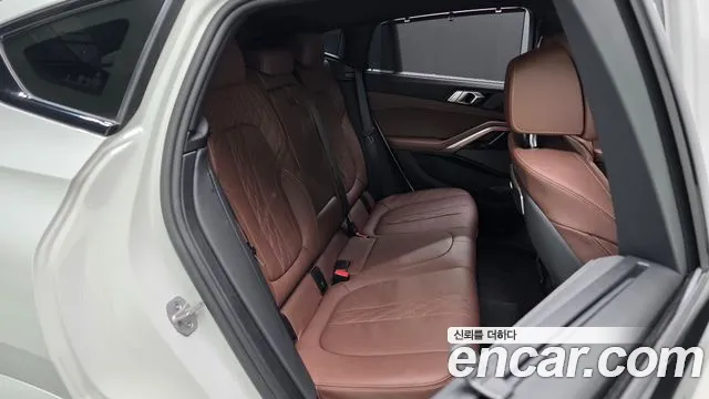 BMW X6 xDrive40i M Sport — Фото автомобиля 10