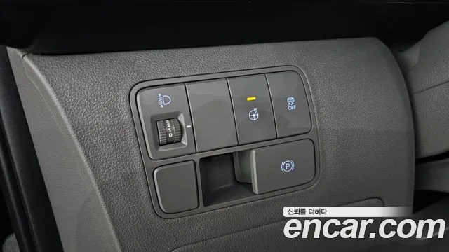 Hyundai Staria Staria L3.5 Lounge 9 мест — Фото автомобиля 28