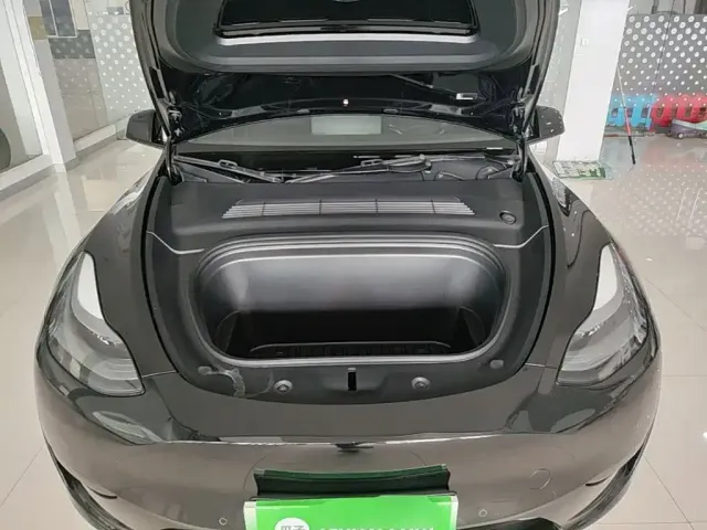 Tesla Model Y 2022 Facelift Rear-Wheel Drive Version — Фото автомобиля 19