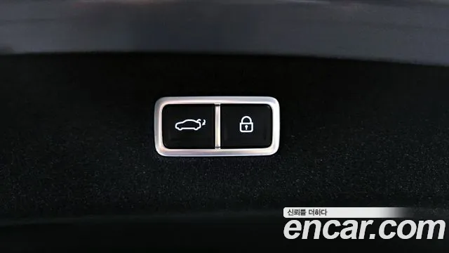 Genesis G90 Бензин 3.5 Turbo e-S/C AWD — Фото автомобиля 21