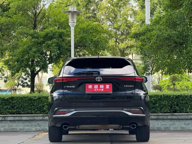 Toyota Venza — Фото автомобиля 5