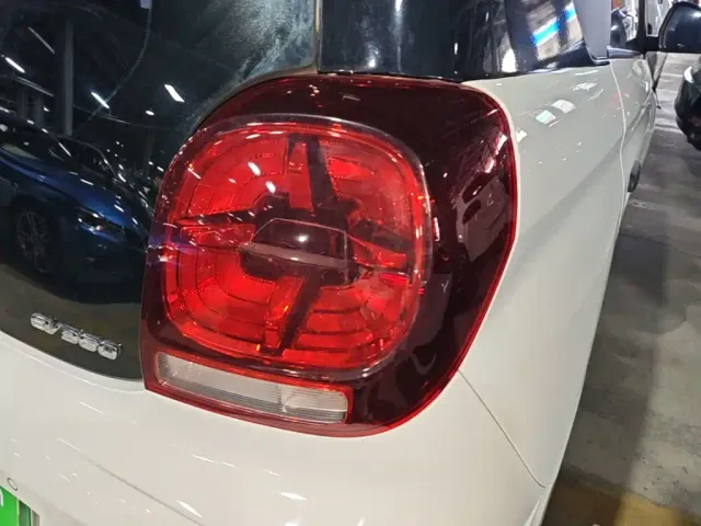 Roewe Clever — Фото автомобиля 7