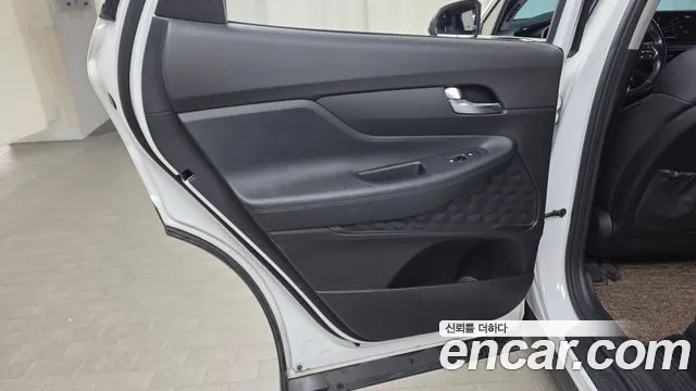 Hyundai Santa Fe Santa Fe (New) — Фото автомобиля 14