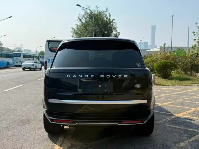 Land Rover Range Rover — Фото автомобиля 4