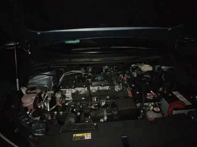 Toyota Levin 2023 Smart Hybrid 1.8L Luxury — Фото автомобиля 16