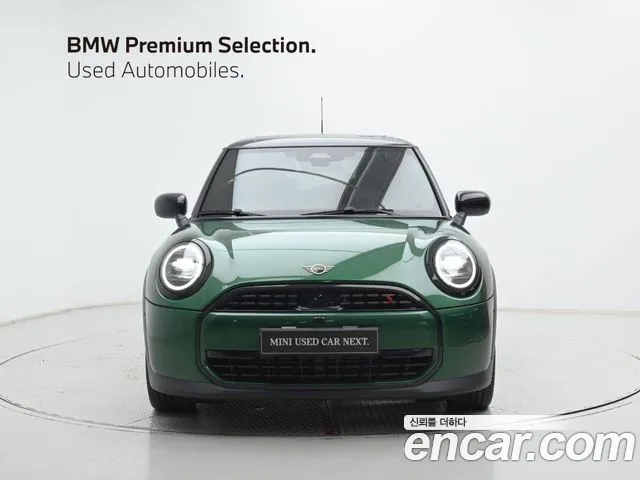 MINI Cooper 4th Gen — Фото автомобиля 3