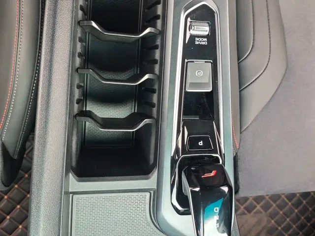 Geely Binrui — Фото автомобиля 13