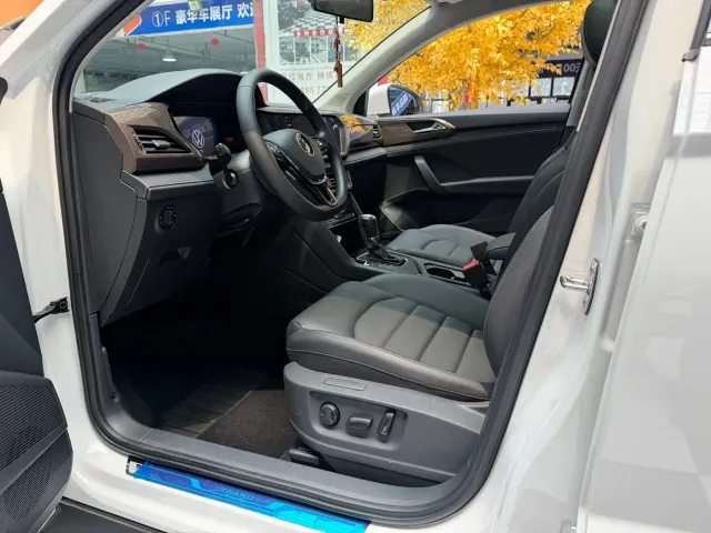 Volkswagen Tharu — Фото автомобиля 5