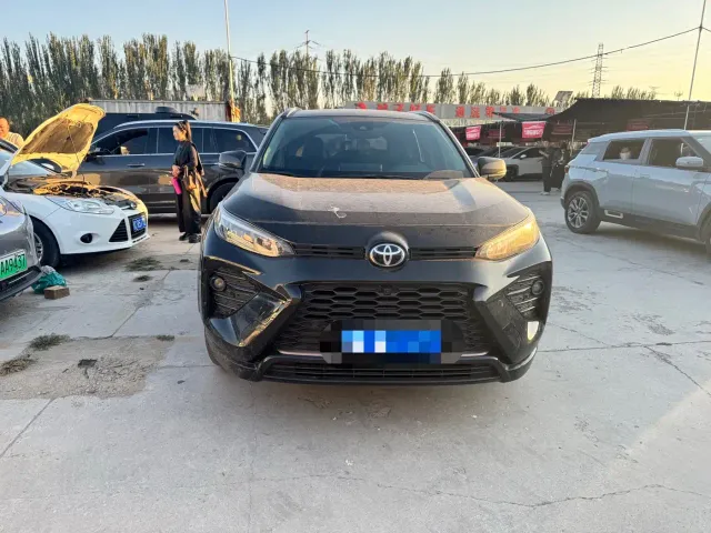 Toyota Wildlander — Фото автомобиля 2