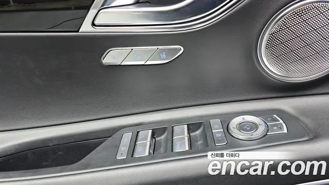Genesis GV80 — Фото автомобиля 18