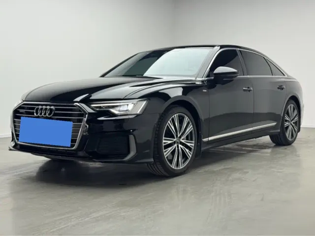 Фотография автомобиля — Audi A6L