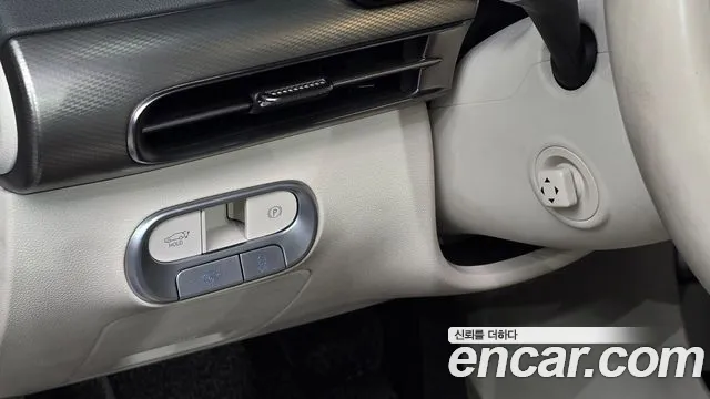Genesis GV60 — Фото автомобиля 13
