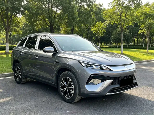 BYD Song Pro — Фото автомобиля 3