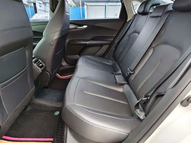 Changan Lamore — Фото автомобиля 10