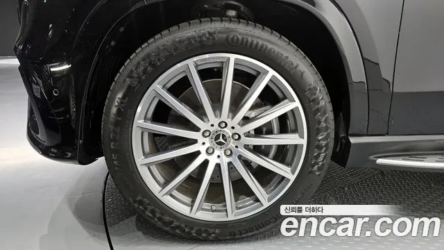 Mercedes-Benz GLS-Class — Фото автомобиля 5