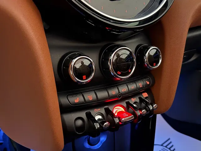 MINI Hatch — Фото автомобиля 17