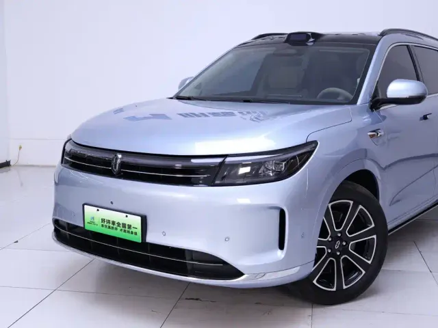 Aito M7 — Фото автомобиля 3