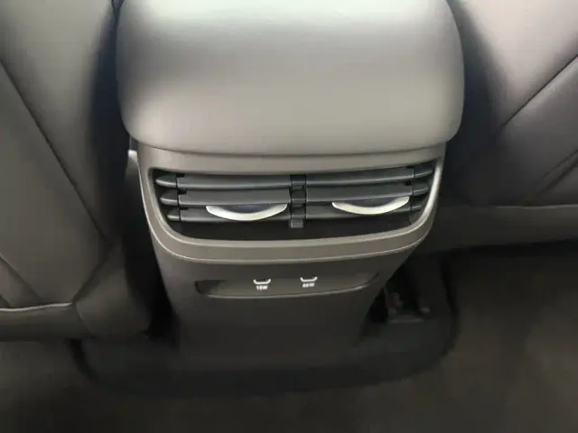 Shangjie Shangjie SUV 2025 Basic Model — Фото автомобиля 8