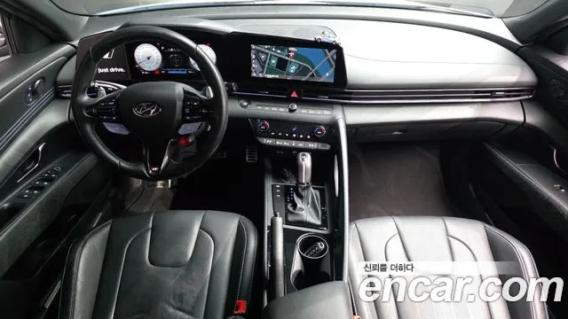 Hyundai Avante CN7 — Фото автомобиля 6