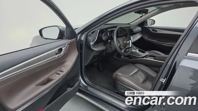 Hyundai Grandeur Новый Grandeur IG — Фото автомобиля 10