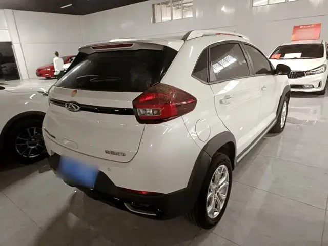 Chery Tiggo 3x — Фото автомобиля 6