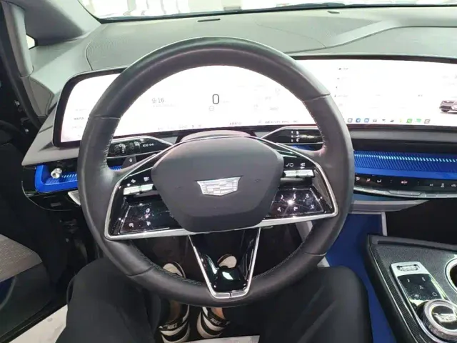 Cadillac Optiq — Фото автомобиля 10