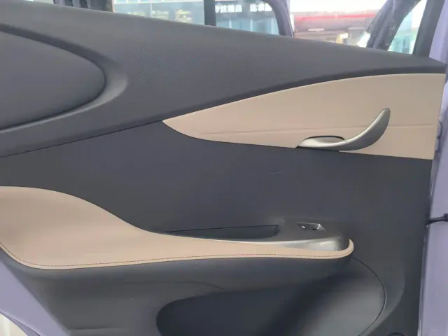 BYD Dolphin — Фото автомобиля 13