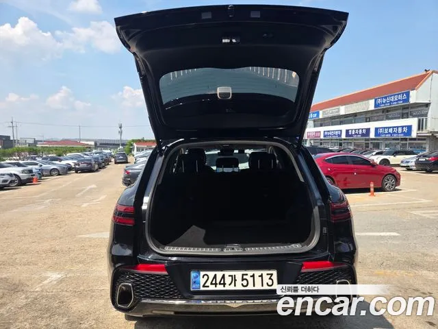 Genesis GV70 2.5T Бензин AWD — Фото автомобиля 17