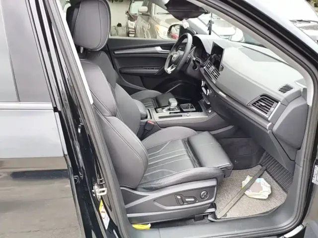 Audi Q5L — Фото автомобиля 24